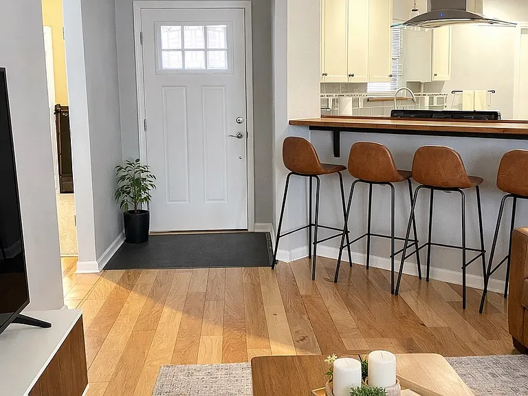 1125 Monte Alto Ct NE — Photo 2