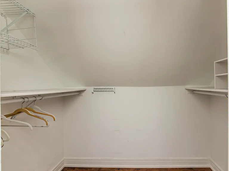 2045 N Wolcott Ave #2R — Photo 15