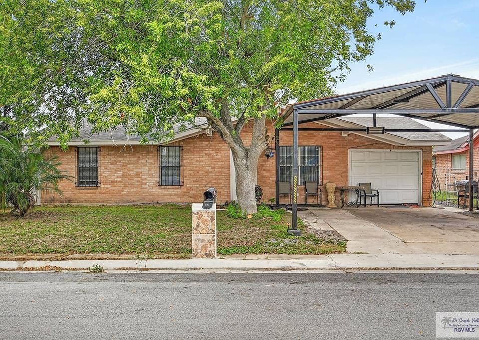 1st image of 32 Eloy St