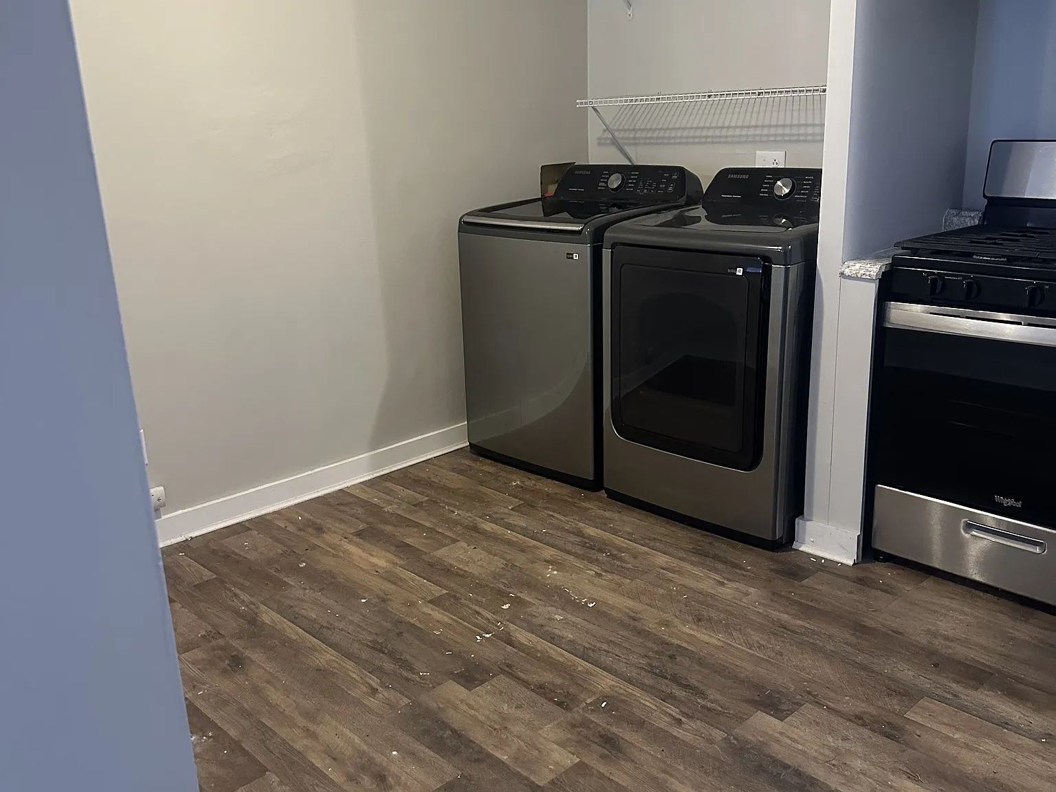 1 bed, 1000 sqft, $1,375 — Photo 2