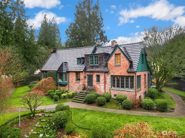 16420 6th Avenue SW, Burien, WA 98166
