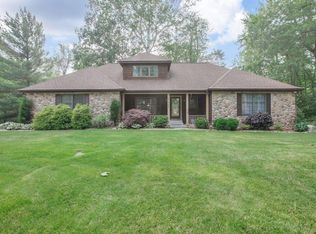 21061 Quiet Ridge Ct, South Bend, IN 46614