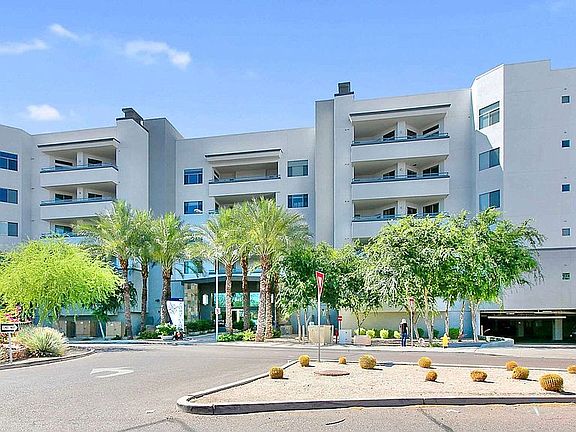 4th image of 945 E Playa Del Norte Dr