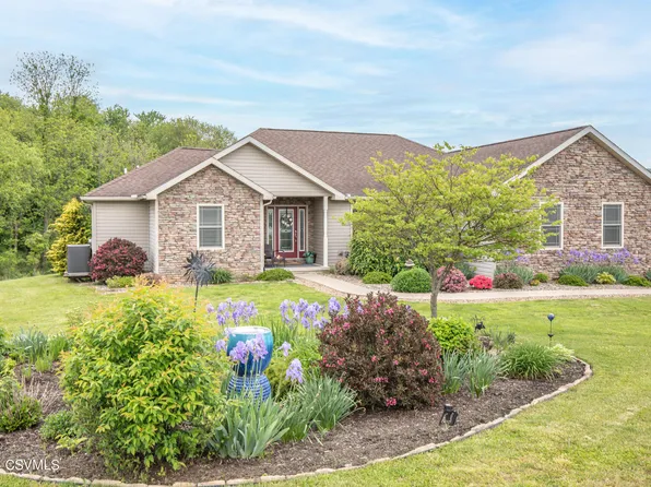 128 Autumn View Ln, Northumberland, PA 17857