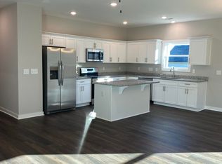 1211 Scarlet Oak Rd, Spring Hope, NC 27882