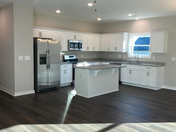 1211 Scarlet Oak Rd, Spring Hope, NC 27882