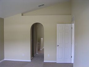 4th image of 2119 Waseca Ln