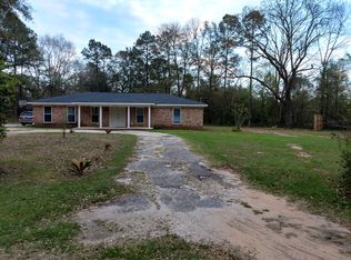10660 Lott Rd, Chunchula, AL 36521