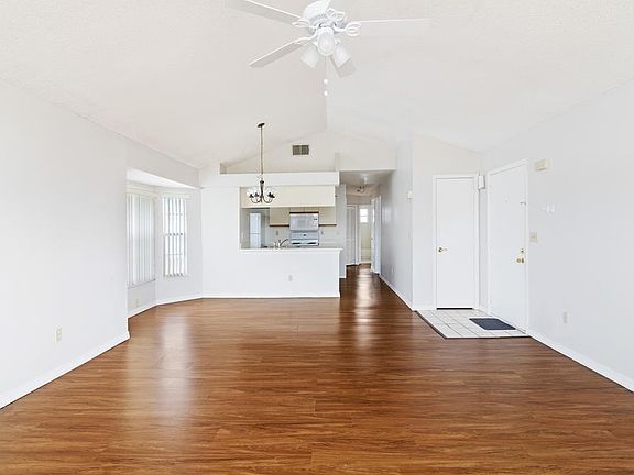 4th image of 2747 N Poinciana Blvd APT 14