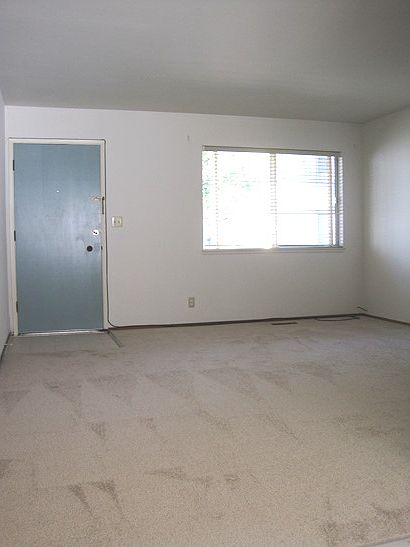 1st image of 20 Lorton Ave APT 2