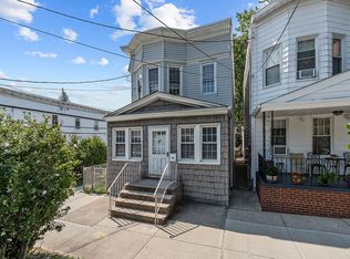 8570 79th St, Woodhaven, NY 11421