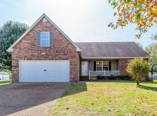 2801 Spring Meade Blvd, Columbia, TN 38401