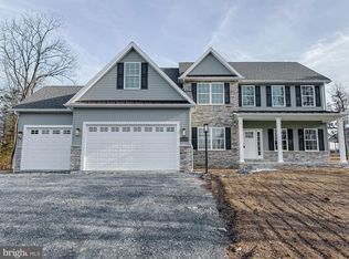 11274 Grant Shook Rd, Greencastle, PA 17225