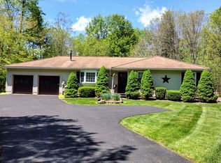 143 Anna Rd, Blakeslee, PA 18610