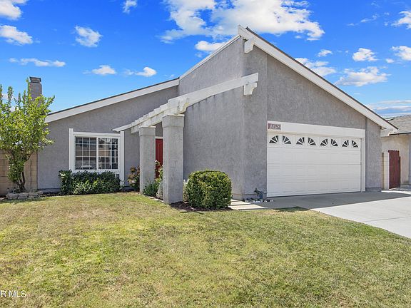 2nd image of 3752 Diamond Ct