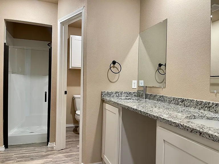 1017 Preston Trl #A — Photo 2