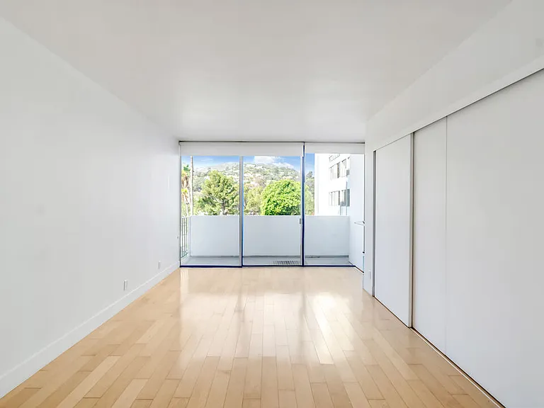 17350 W Sunset Blvd #204 — Photo 5