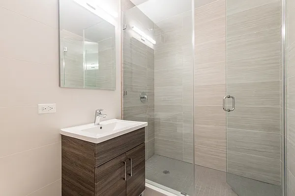Rented by Stonehenge NYC LLC | media 6