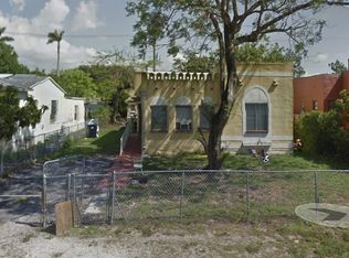 915 Sharar Ave, Opa Locka, FL 33054