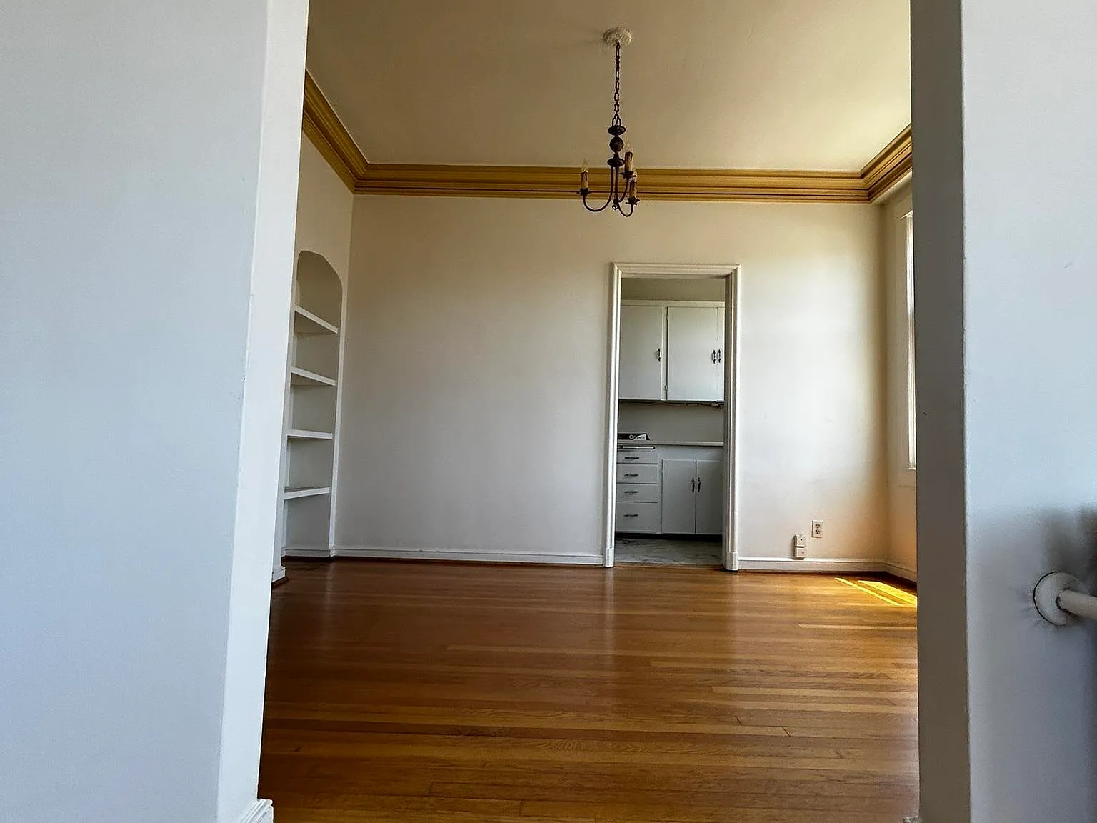 2701 Van Ness Ave APT 507 - Photo 12