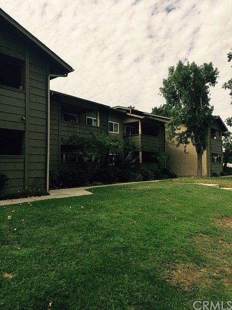 1st image of 194 Avenida Descanso Unit E