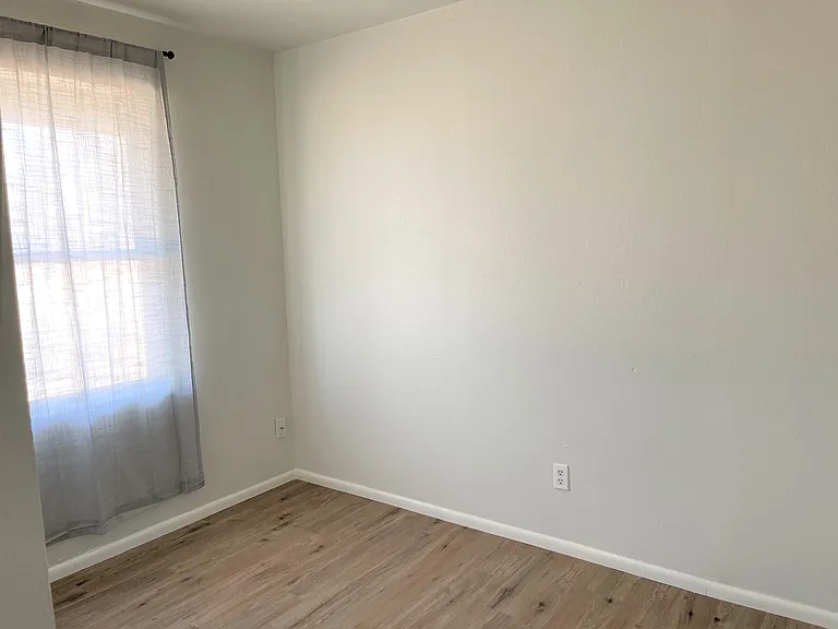 1504 N French St #B — Photo 21