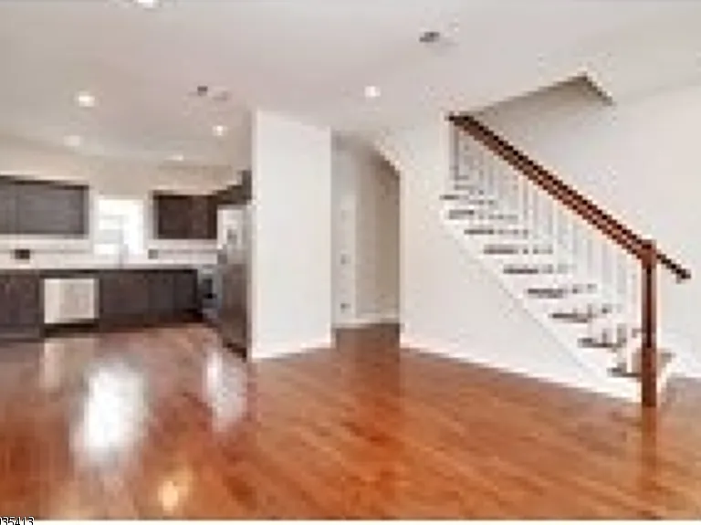 169 Passaic St #2 — Photo 4