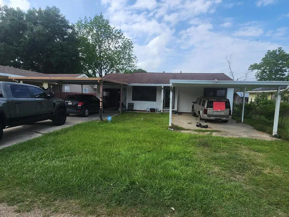 1120 College Rd, Eunice, LA 70535