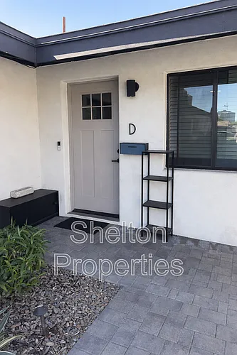 614 N 10th Ave #D Photo 1
