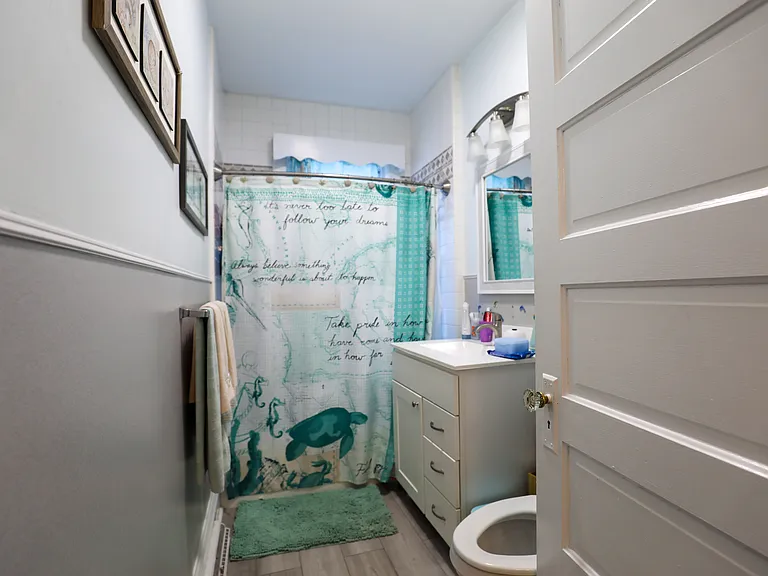 98 Hurley Ave — Photo 15
