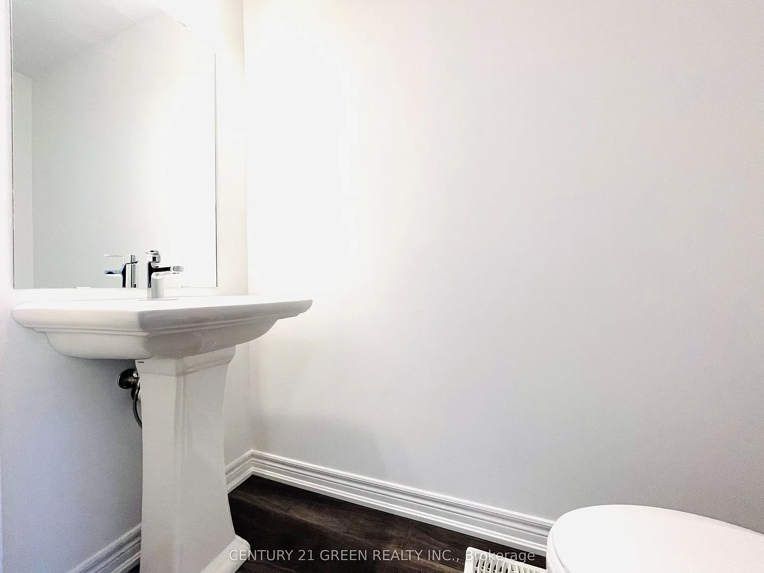 3 bed, $2,600 — Photo 4