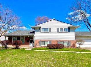 34324 Chope Pl, Clinton Township, MI 48035