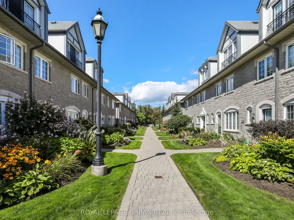 1995 Royal Rd #157, Pickering, ON L1V 6V9