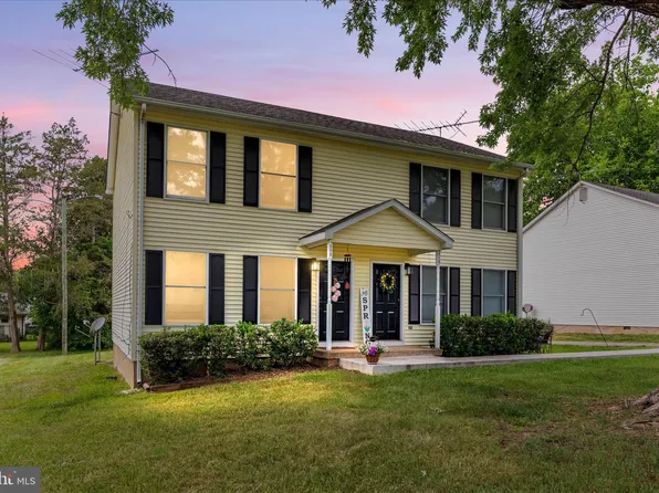208 N Rappahannock St, Remington, VA 22734