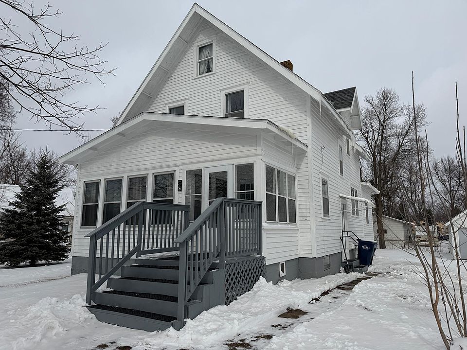 1st image of 860 Montana Ave