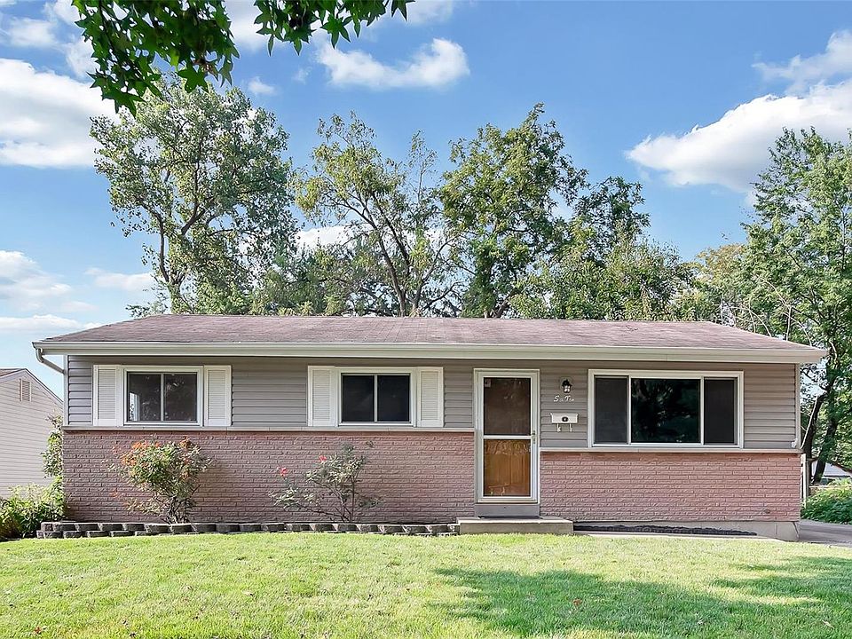 1st image of 610 Lilac Dr
