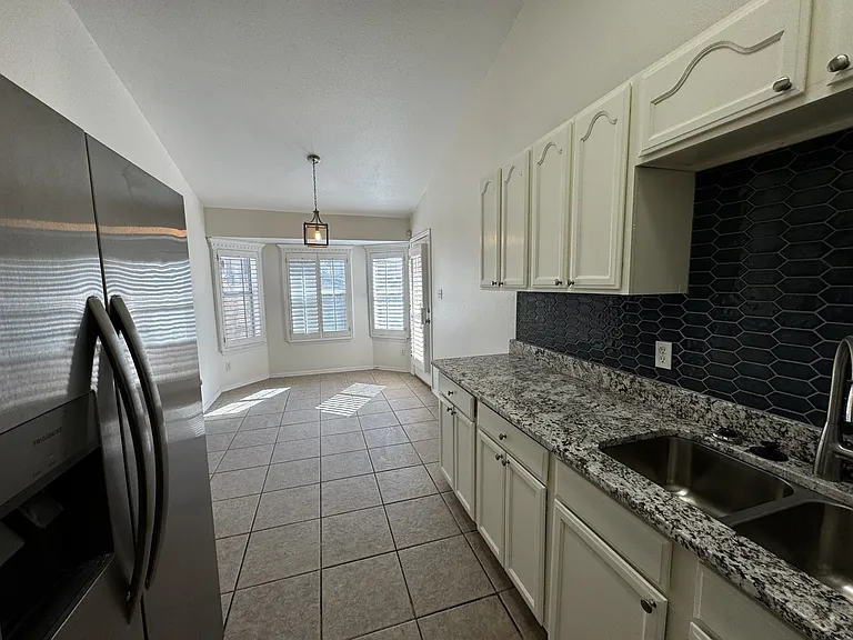 14344 Desert Shadow Dr — Photo 16