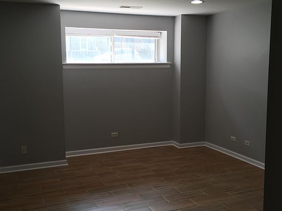 4th image of 918 S Bell Ave #1