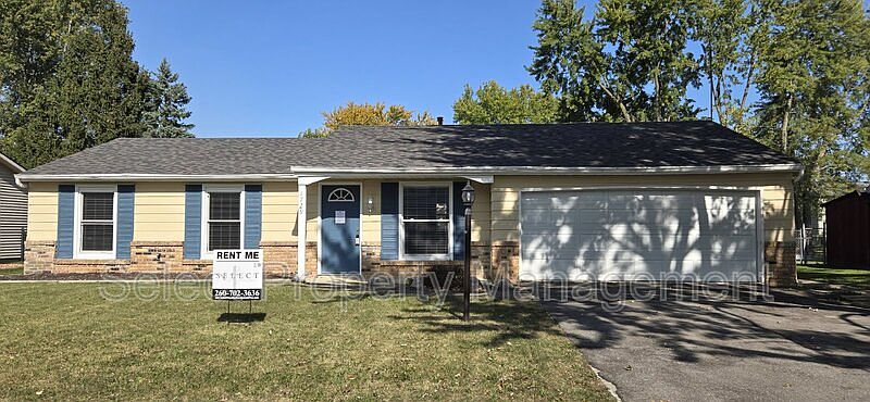 1st image of 1729 Douglas Ln