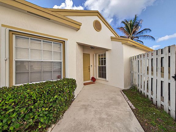 3rd image of 351 E Riverbend Drive