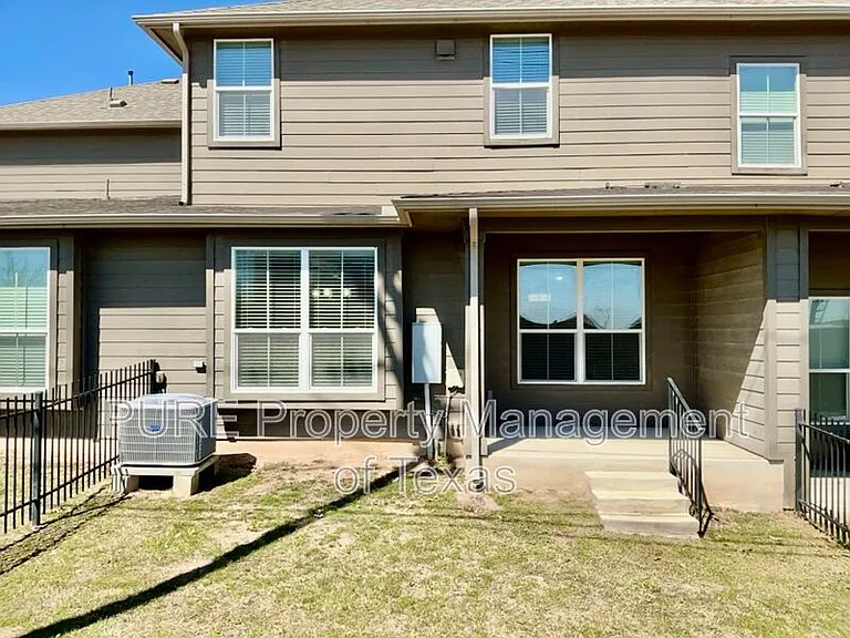309 Epiphany Ln — Photo 20