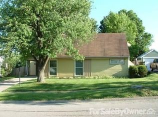 20 Valentine Dr, Dayton, OH 45431