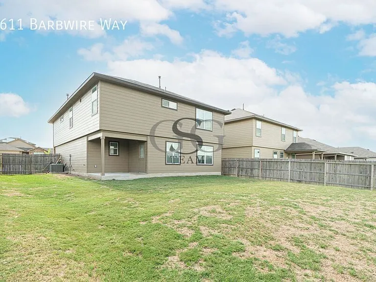 2611 Barbwire Way — Photo 4