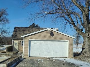 11957 Us Highway 150, Orion, IL 61273
