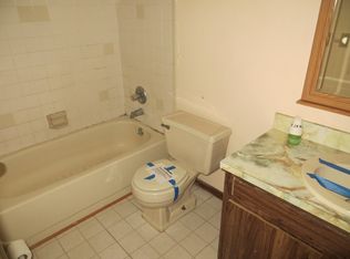 1040 Sycamore Dr, Rockledge, FL 32955