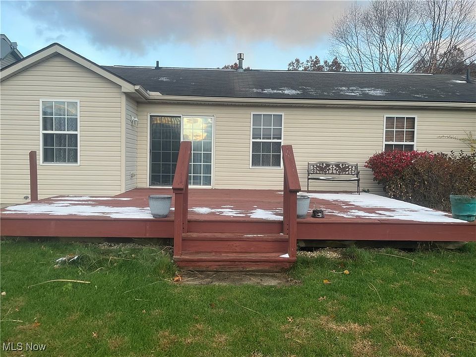 2nd image of 1855 Greentree Pl SE