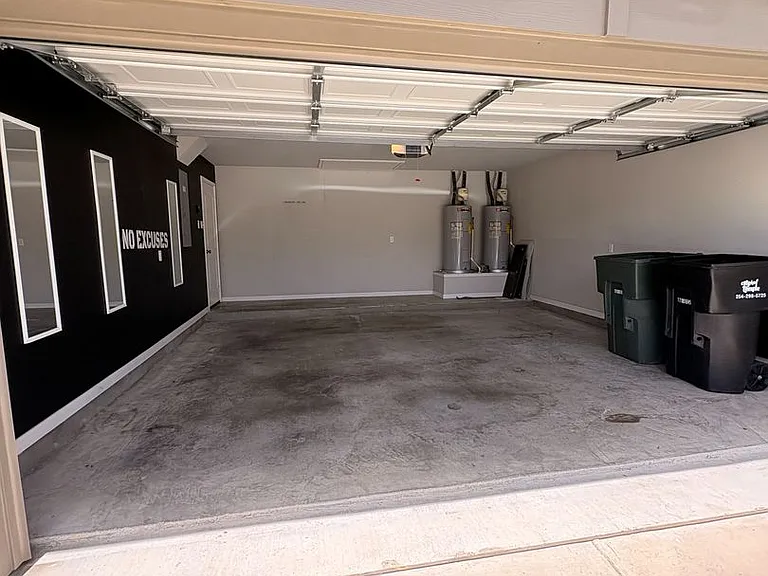 1218 Amber Dawn Dr — Photo 23