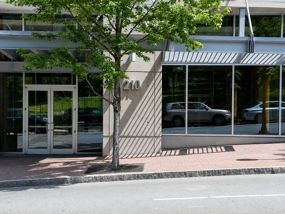 210 N Church St #3303
