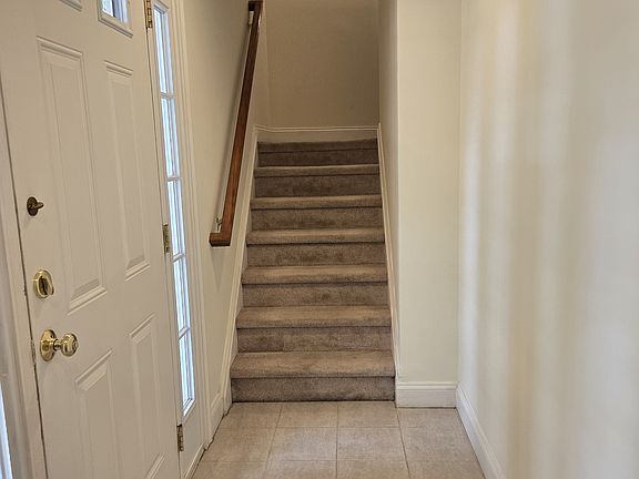 3rd image of 1707 Summer St
