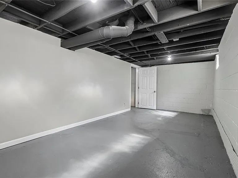 3535 Erin Ave #UP — Photo 20